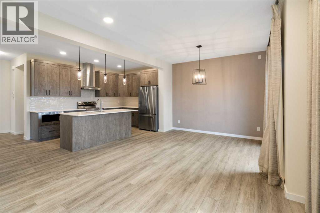 15 Homestead Close NE - 12