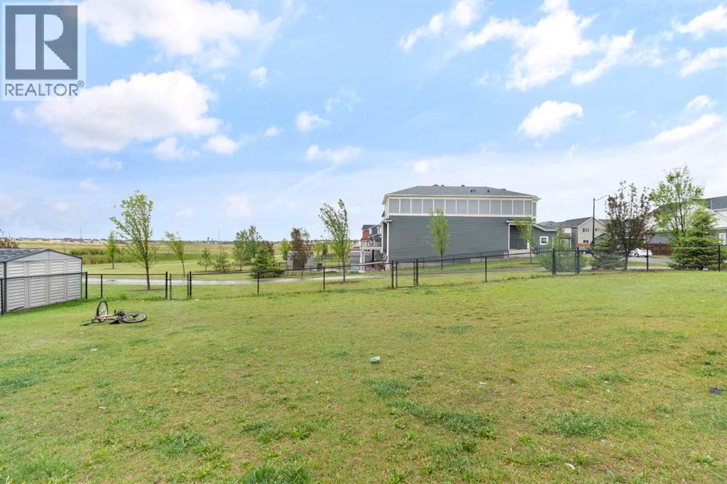 15 Homestead Close NE - 39