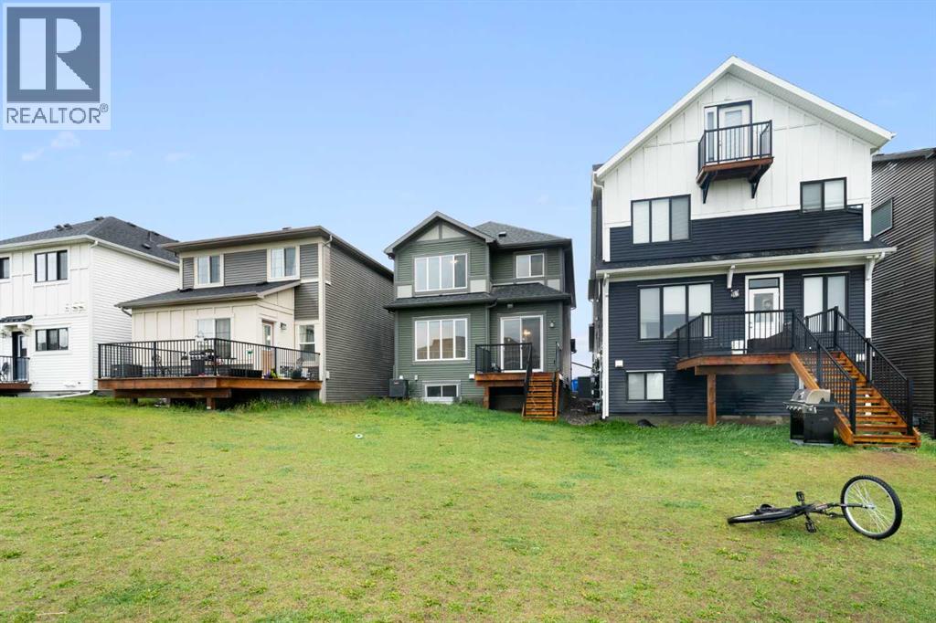 15 Homestead Close NE - 40