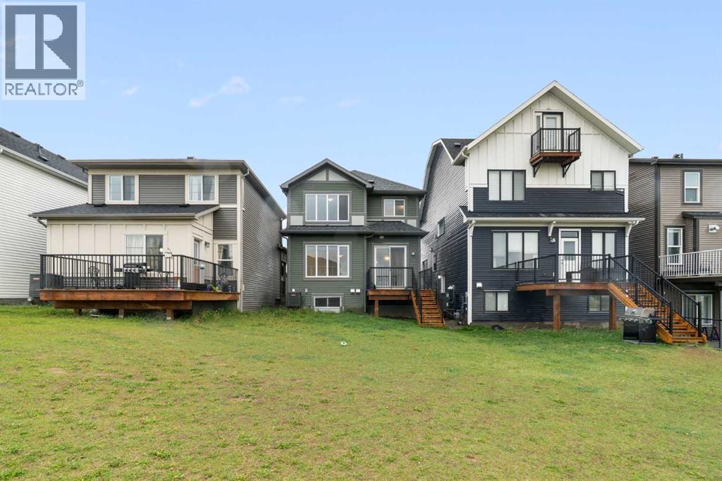15 Homestead Close NE - 41