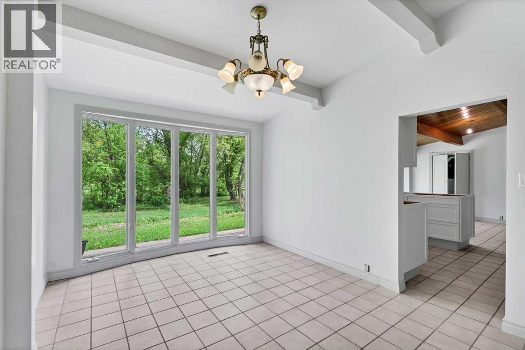 154070 TWP RD 191 - photo 4