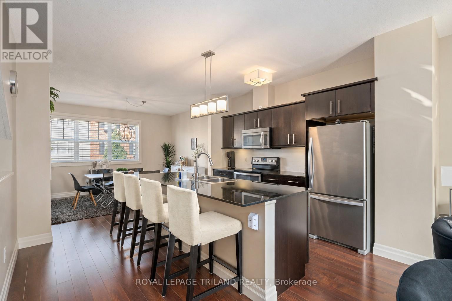 #80 1850 BEAVERBROOK AVENUE - 2