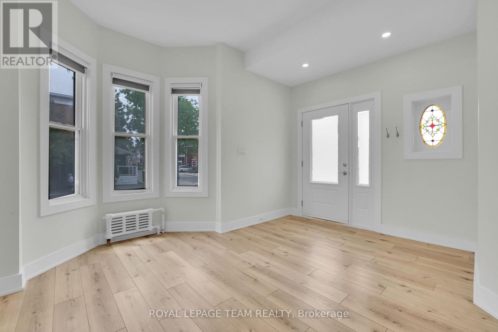 2 Bed, 1 Bath Multi-Family for Rent in Ottawa – A (MAIN LEVEL) – 531 MCLEOD STREET, Ottawa – MLS# X13231220 - Image 23
