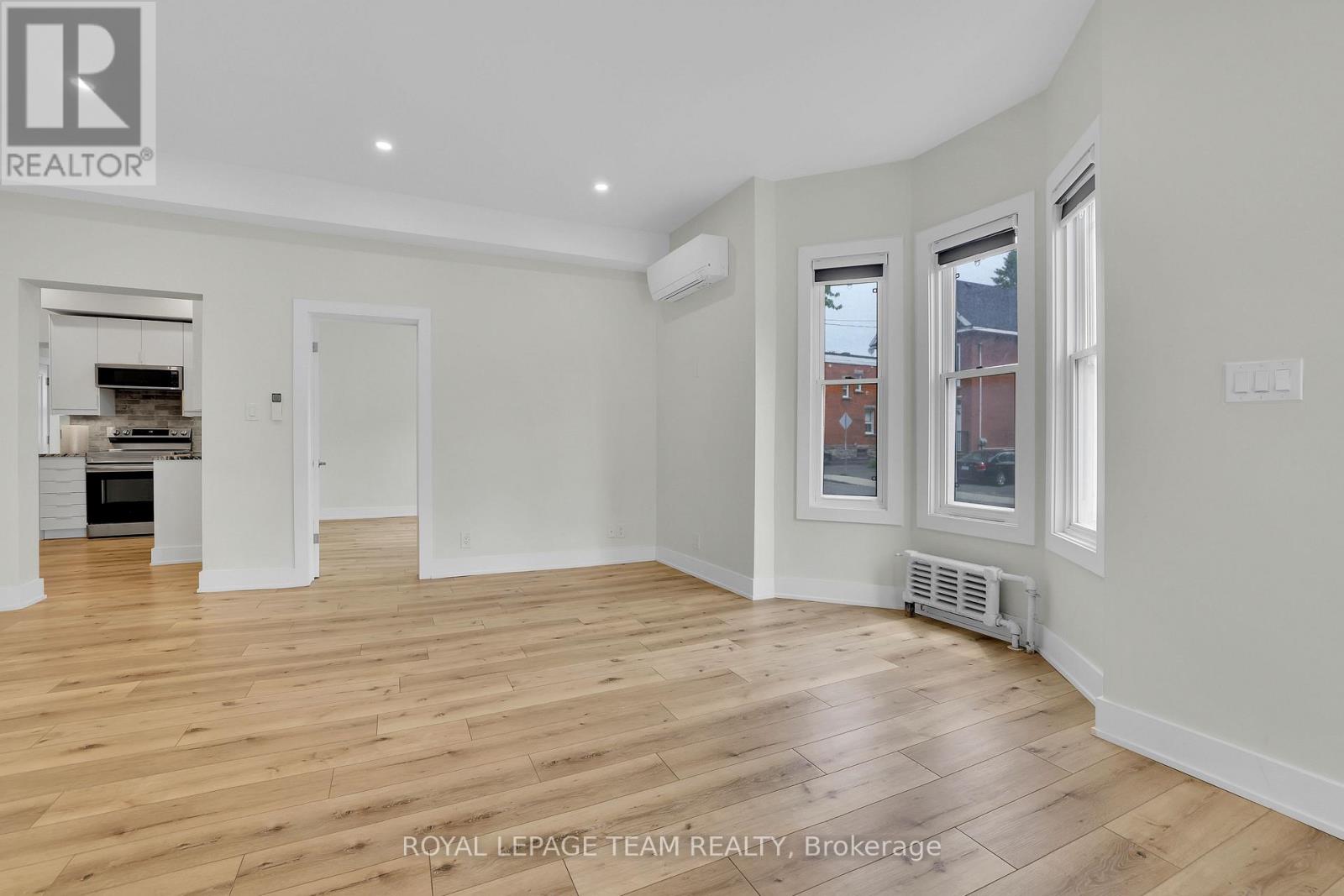 2 Bed, 1 Bath Multi-Family for Rent in Ottawa – A (MAIN LEVEL) – 531 MCLEOD STREET, Ottawa – MLS# X13231220 - Image 9