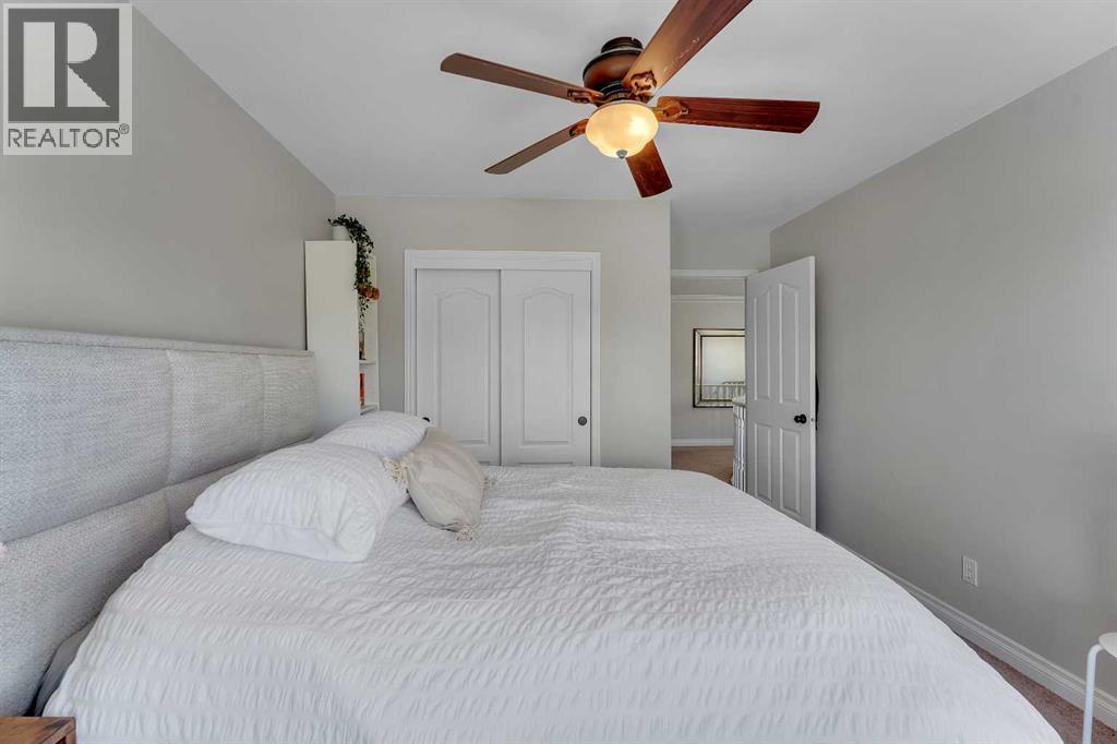 33 Edgevalley Way NW - 44