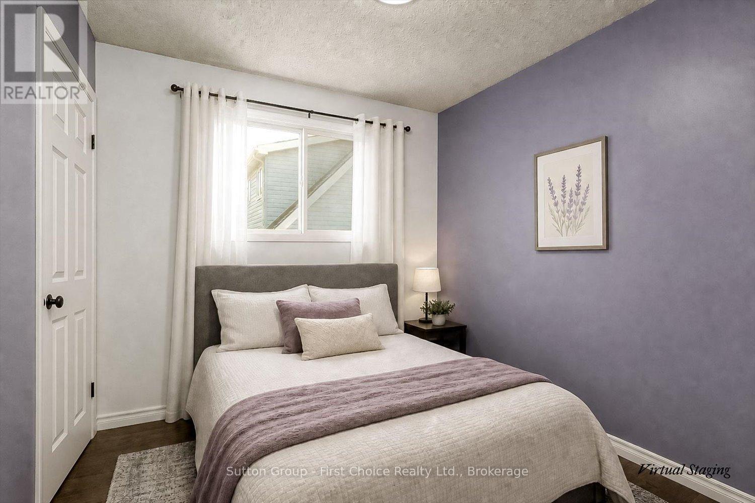 225 HURON STREET S - 19