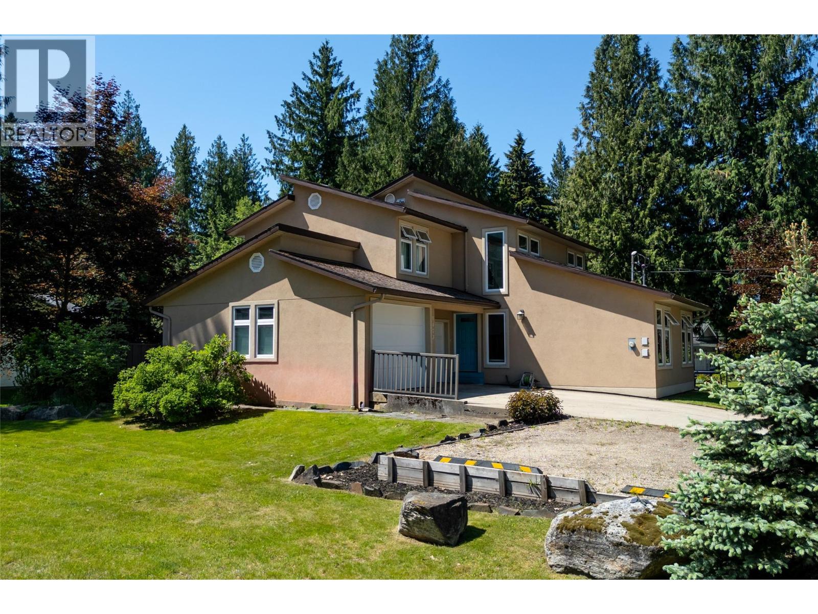1473 Arrow Drive, Revelstoke