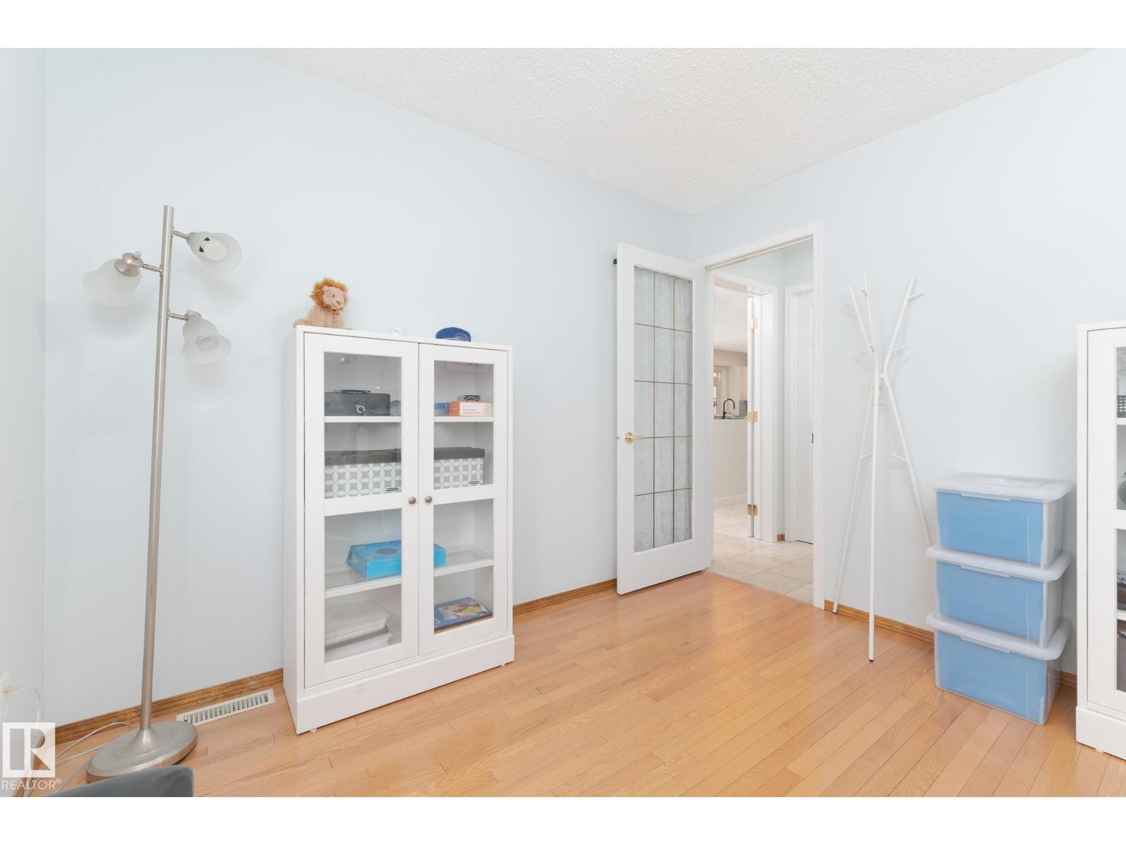 41 DEER PARK WY - 18
