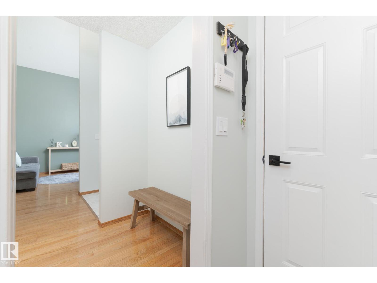 41 DEER PARK WY - 21