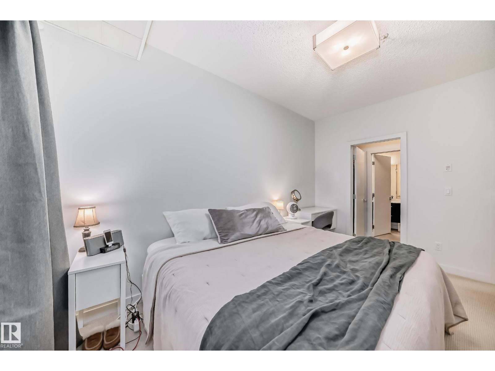 #303 10606 84 AV NW - 18