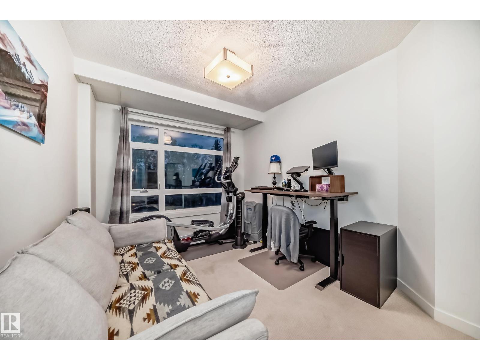 #303 10606 84 AV NW - 23