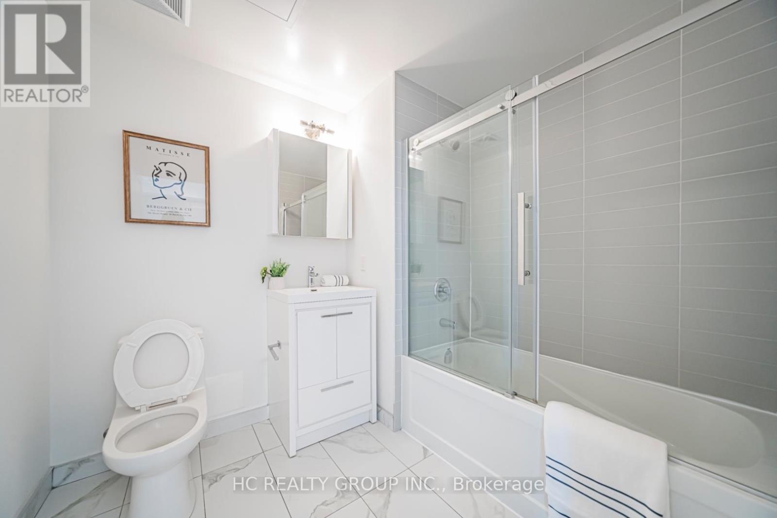 #1213A 10 ROUGE VALLEY DRIVE W - 13
