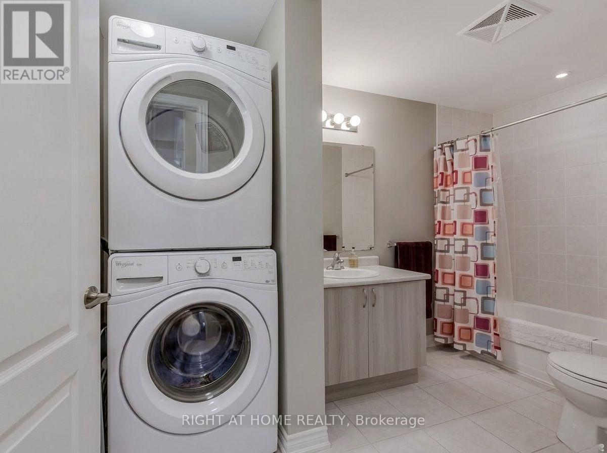 2nd bathroom with Laundry