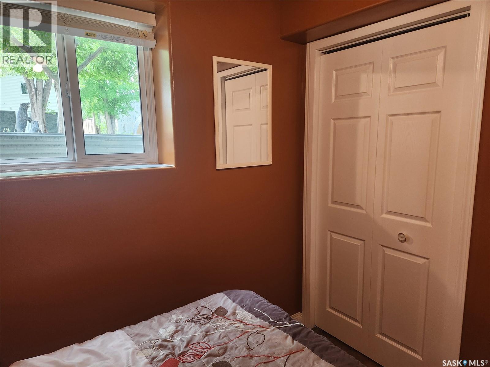 137 11th AVENUE SE - 15