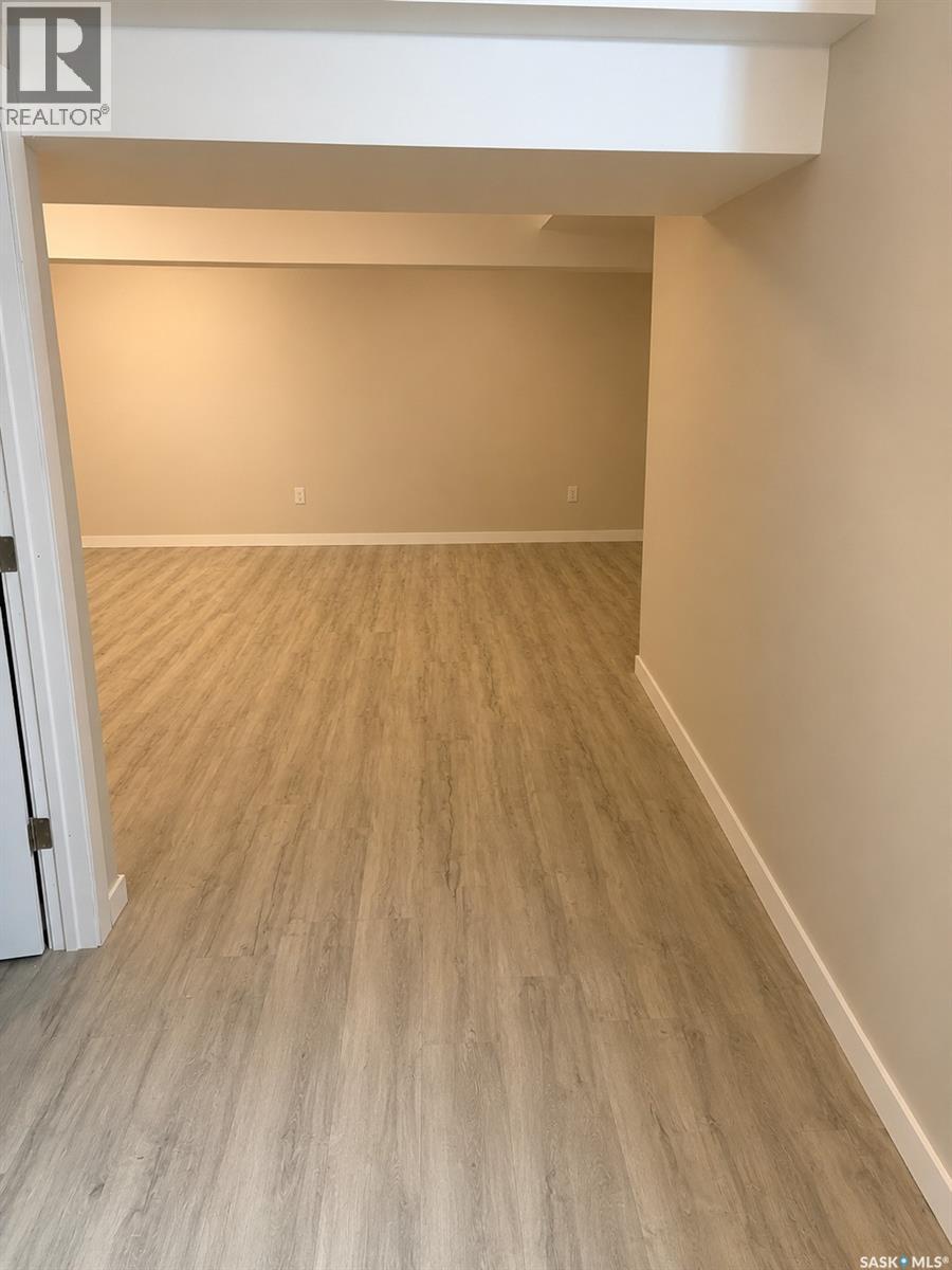 807 Woodward AVENUE — photo 56