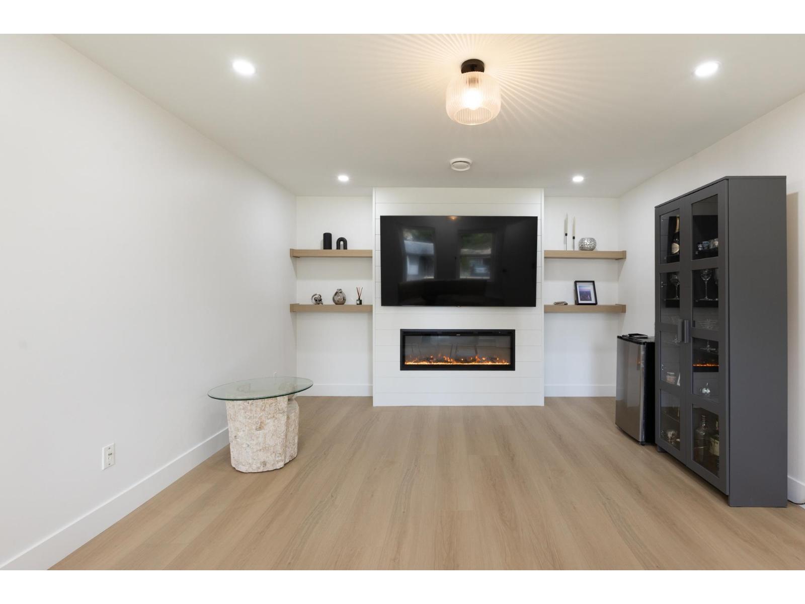 4 Bed, 3 Bath House for Sale in Surrey – 1830 126 STREET, Surrey - Image 12