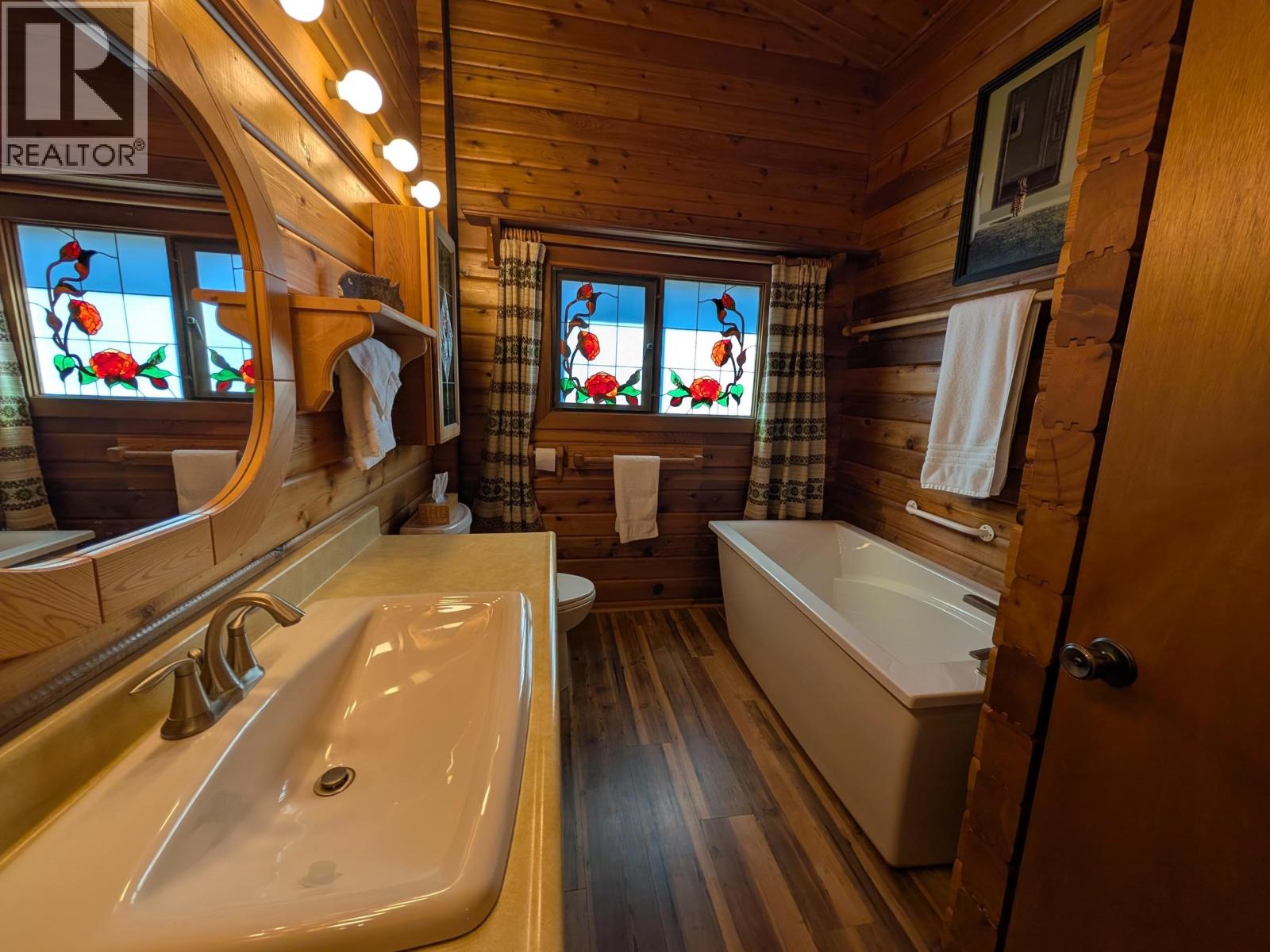 4075 7TH Avenue, Smithers