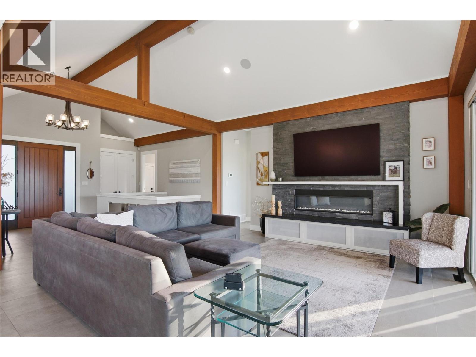 176 RUE CHEVAL NOIR Street - 11