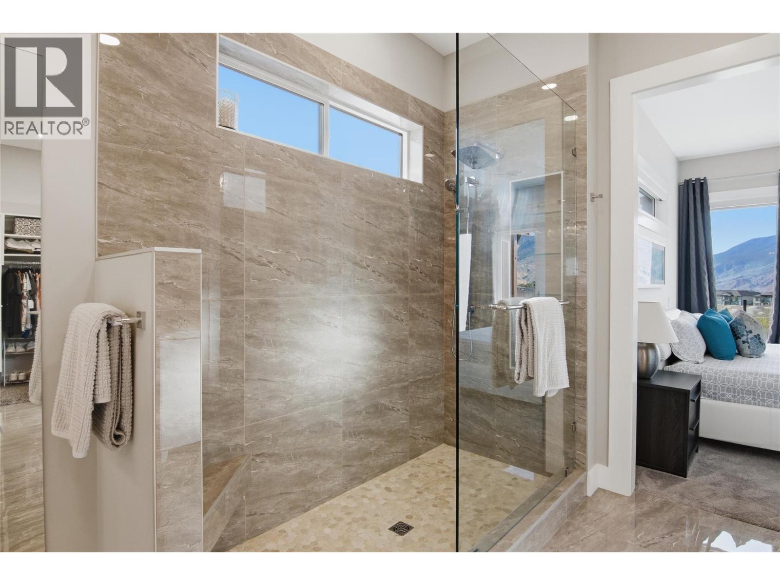 176 RUE CHEVAL NOIR Street - 25