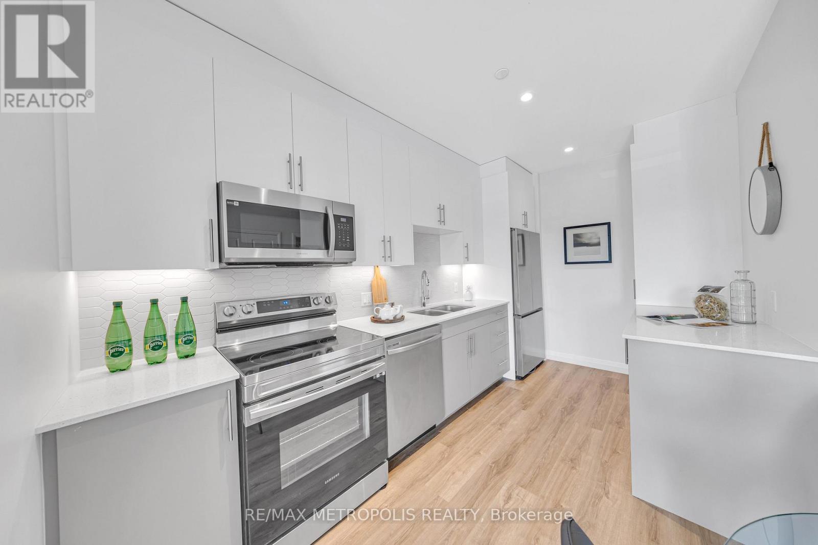 #322 525 NEW DUNDEE ROAD - 10