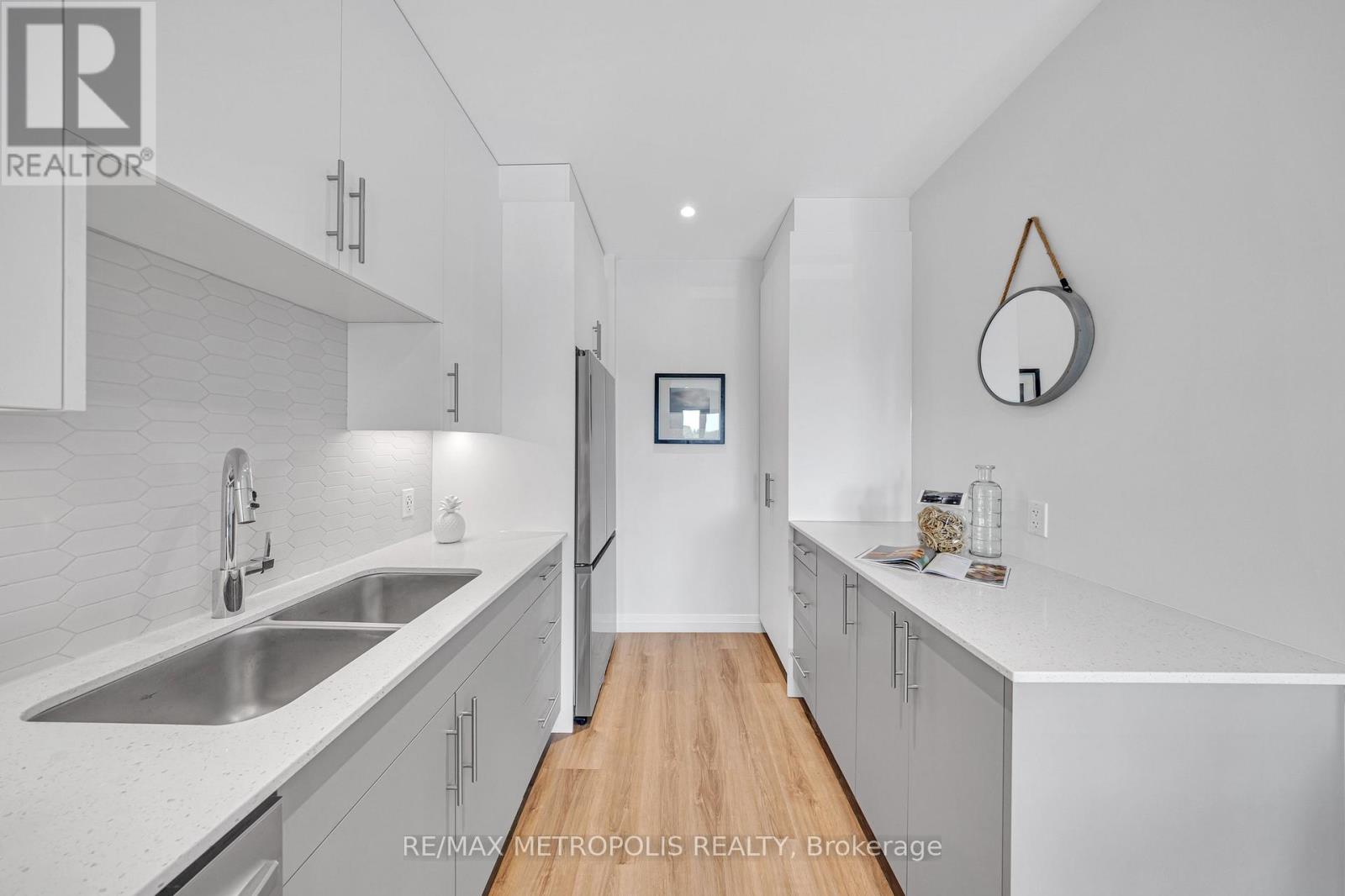#322 525 NEW DUNDEE ROAD - 11