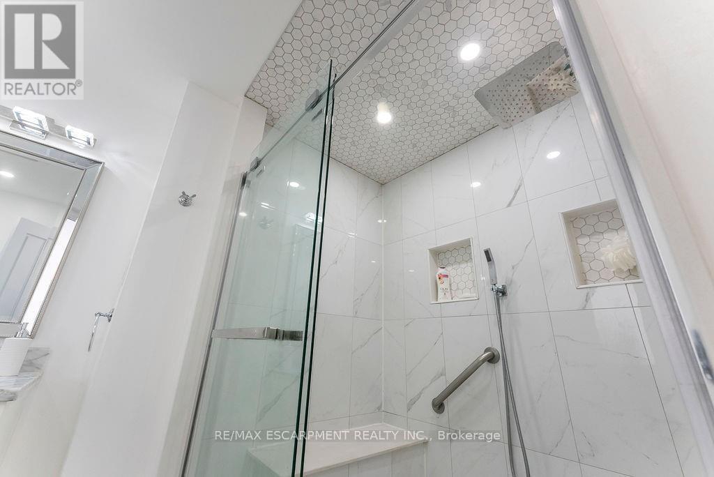 113 GREENSHIRE DRIVE - 25