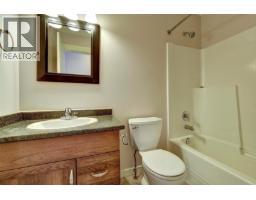 369 Wallace Road, Kelowna, BC V1X4T4 Photo 14