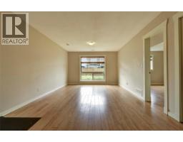 369 Wallace Road, Kelowna, BC V1X4T4 Photo 21