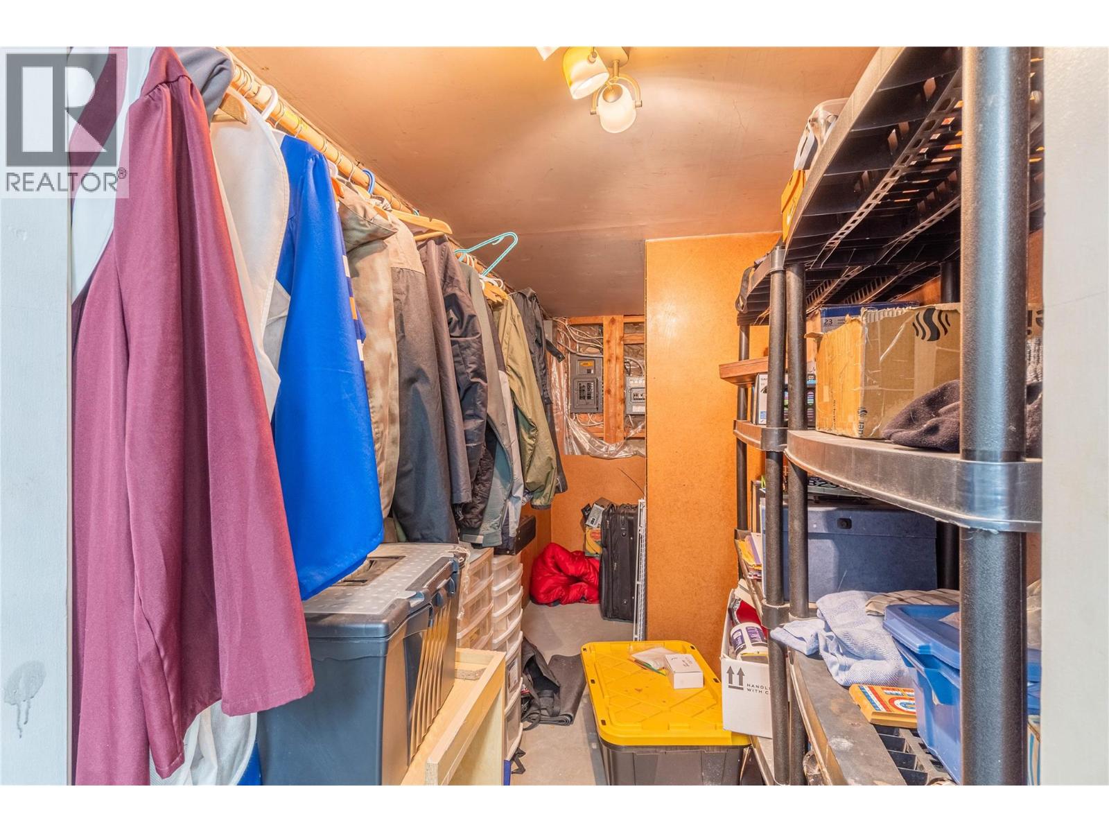 2435 Young Avenue - 22