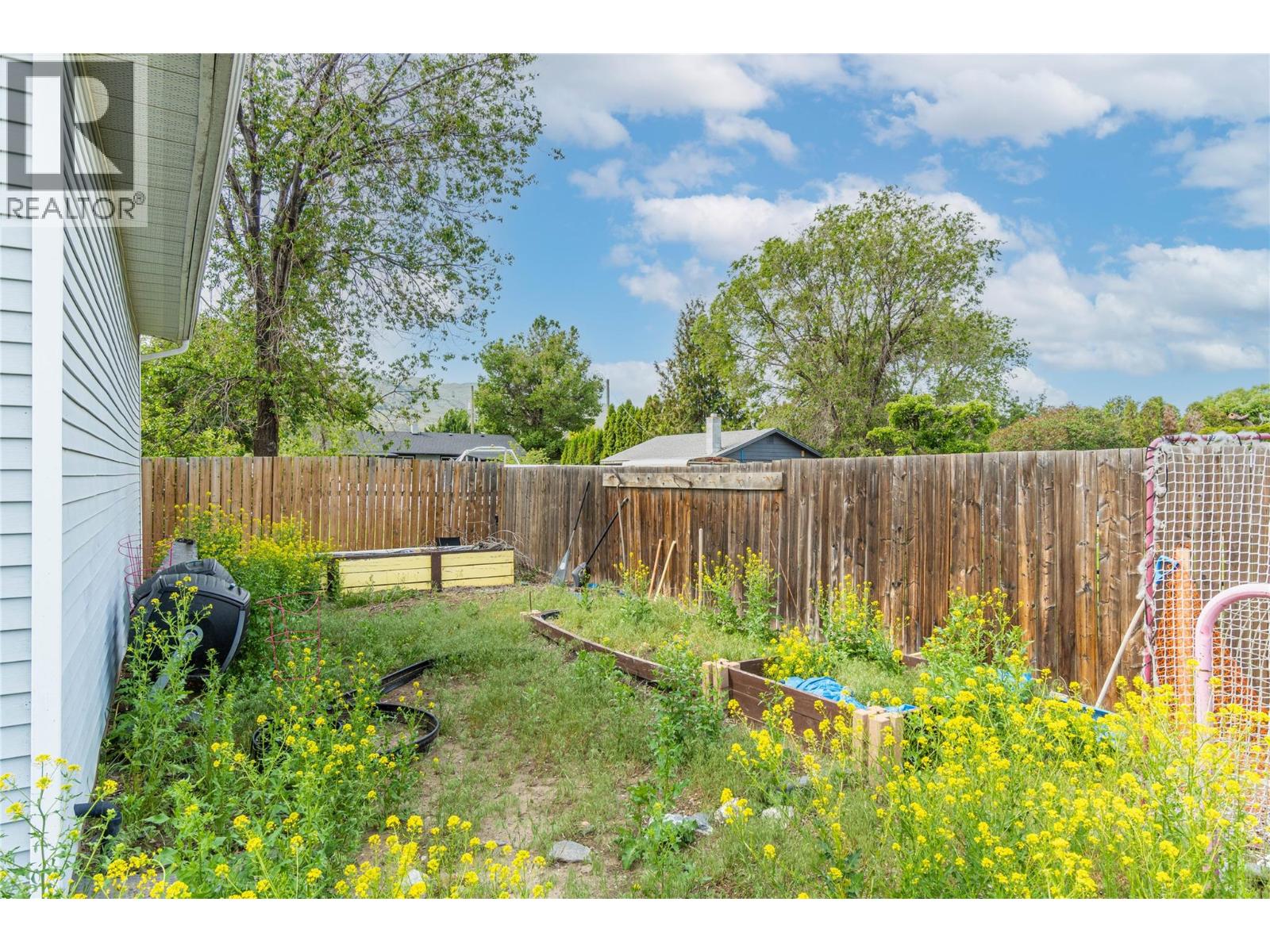 2435 Young Avenue - 34