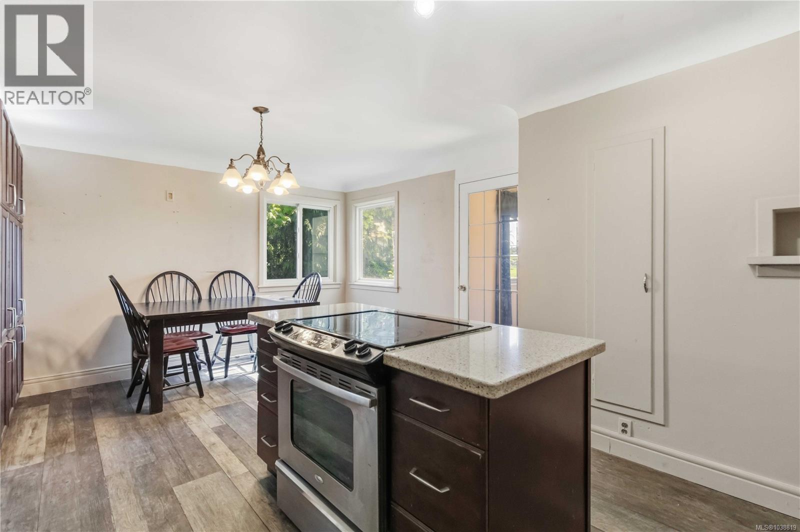 4139 Carey Rd - 13