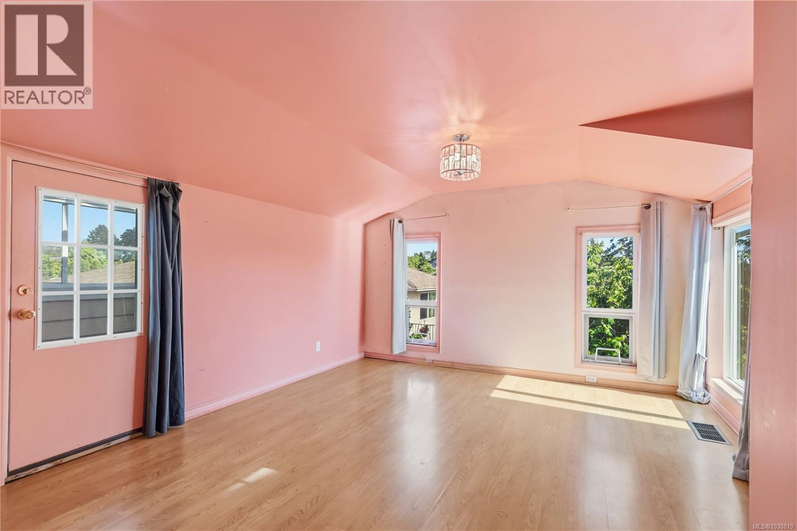 4139 Carey Rd - 29