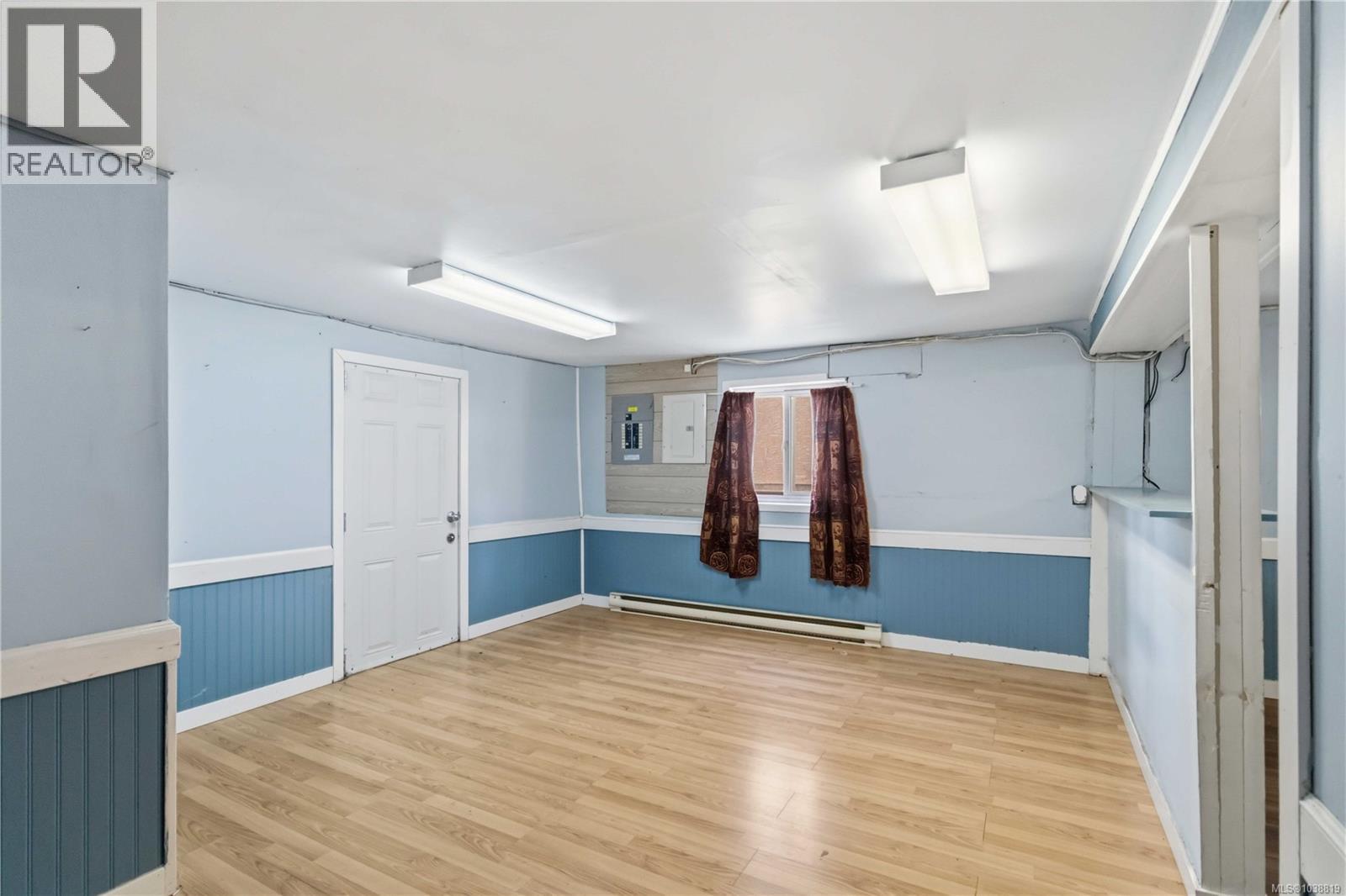 4139 Carey Rd - 34
