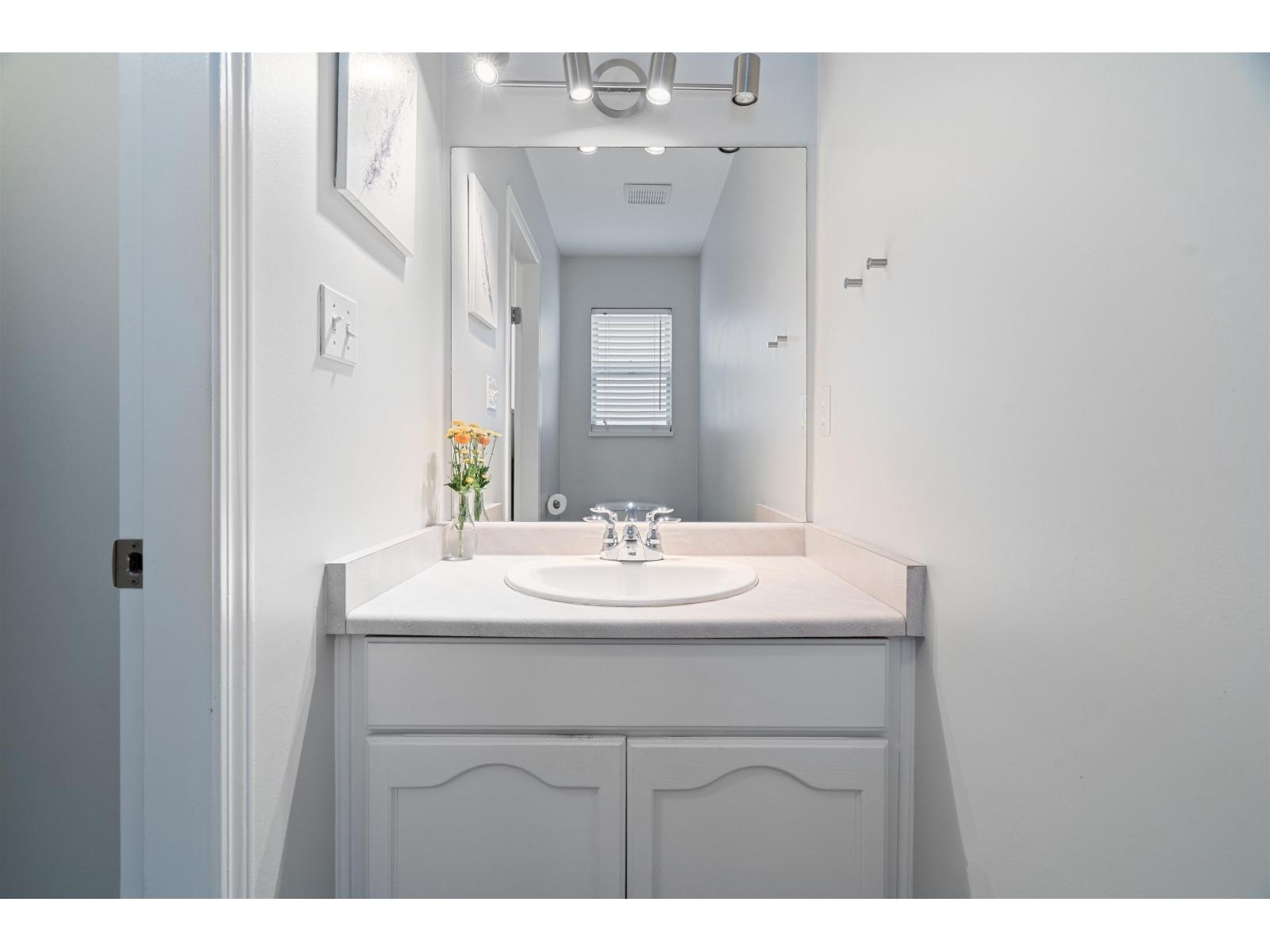 32345 CLINTON AVENUE, Abbotsford