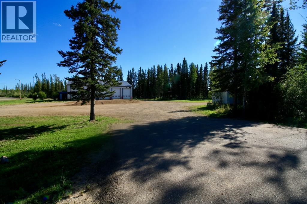 953 Bear Paw Crescent - 42
