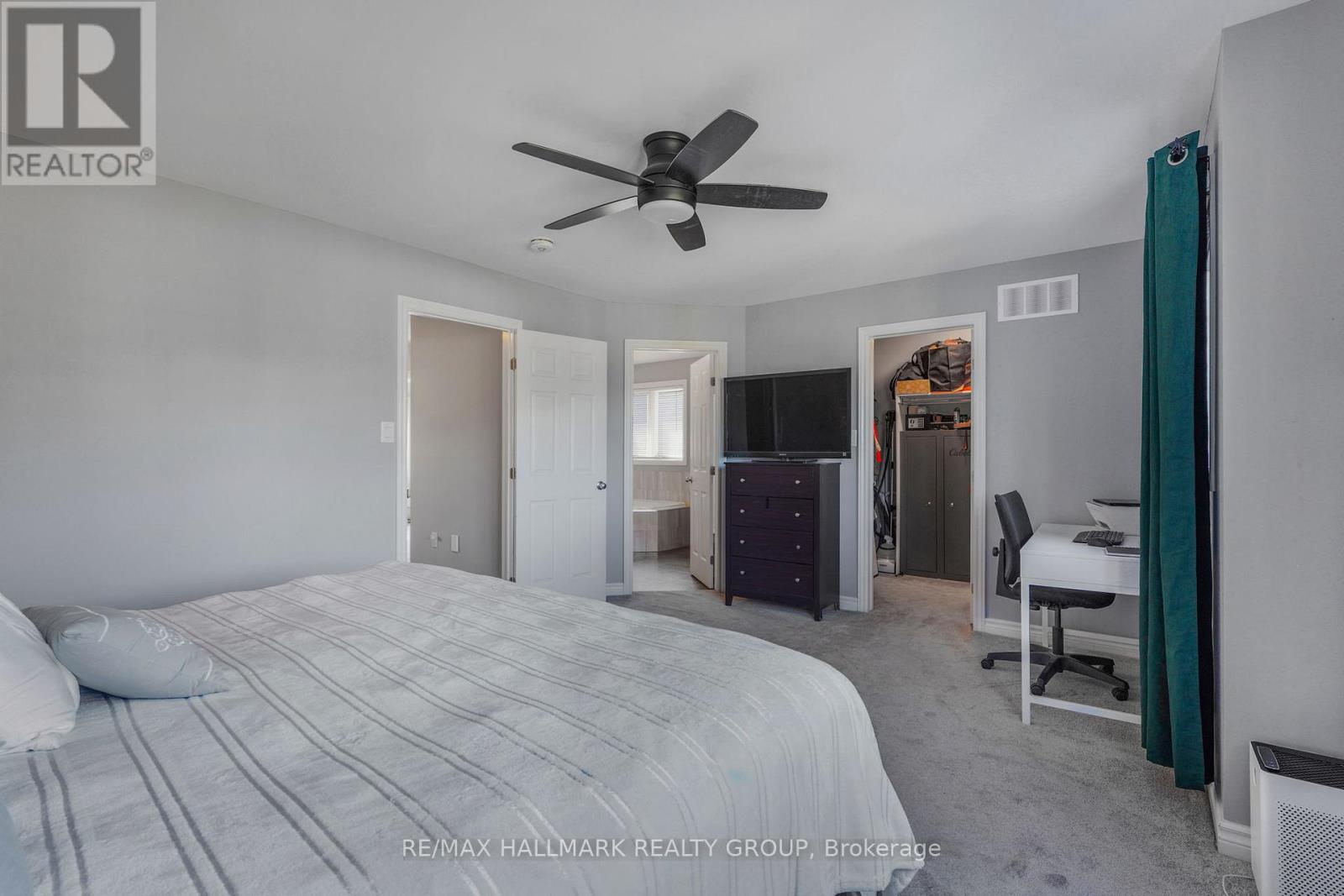 363 TRILLIUM CIRCLE - 24