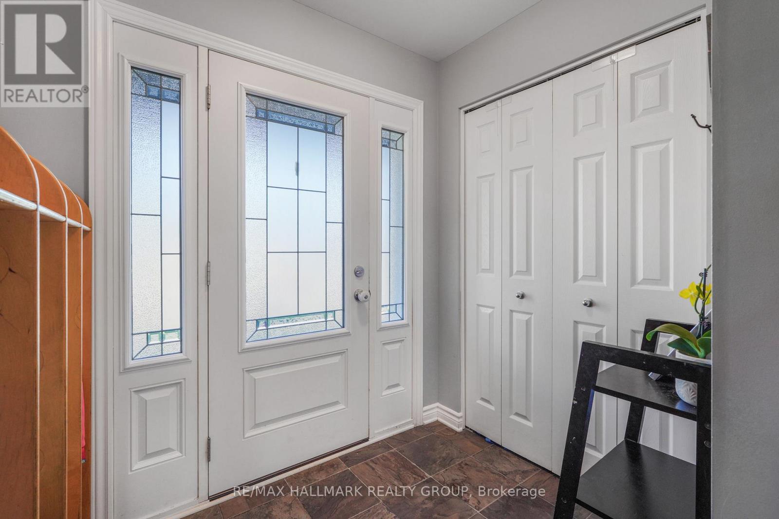 363 TRILLIUM CIRCLE - Image 3