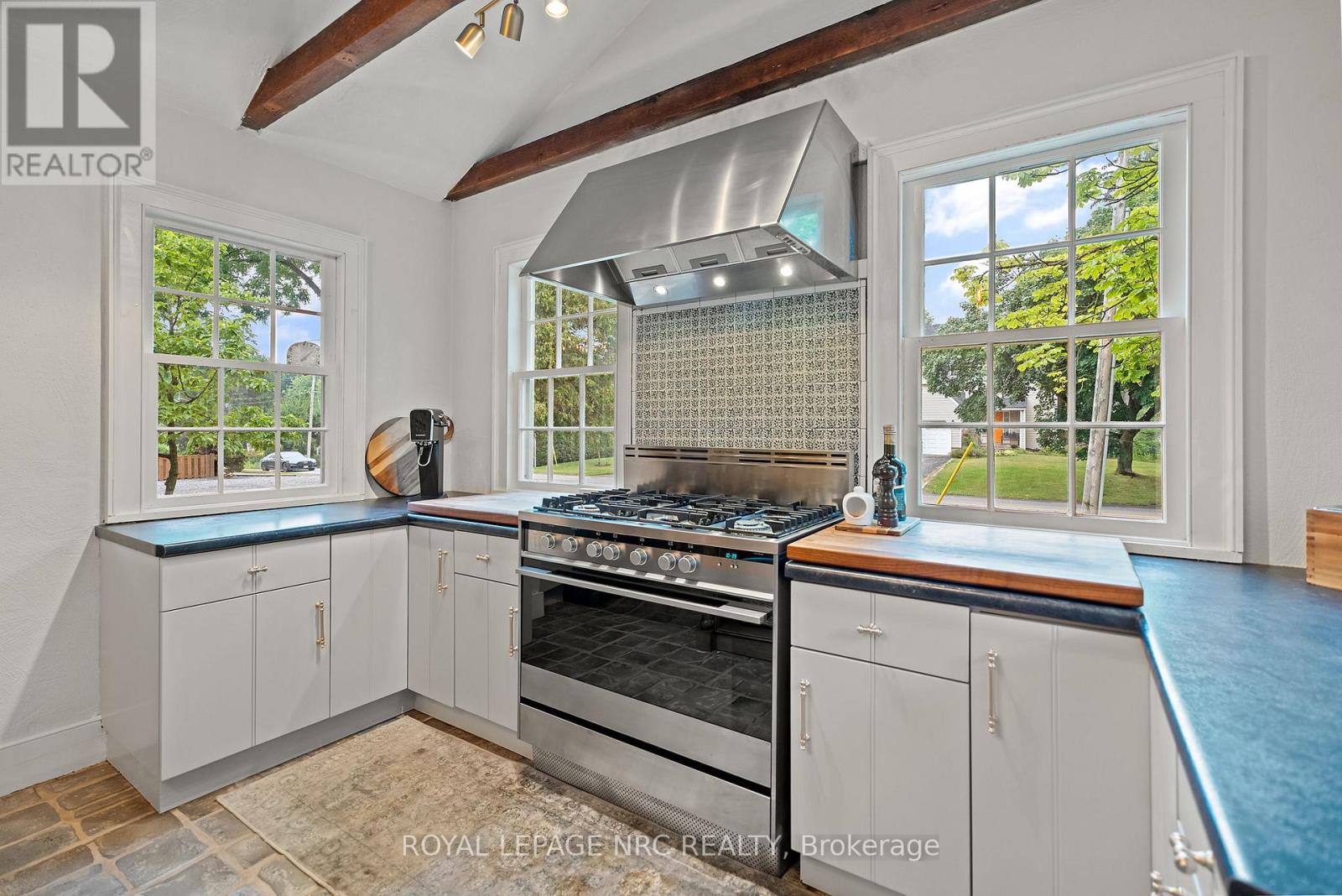 307 MISSISSAGUA STREET - 5