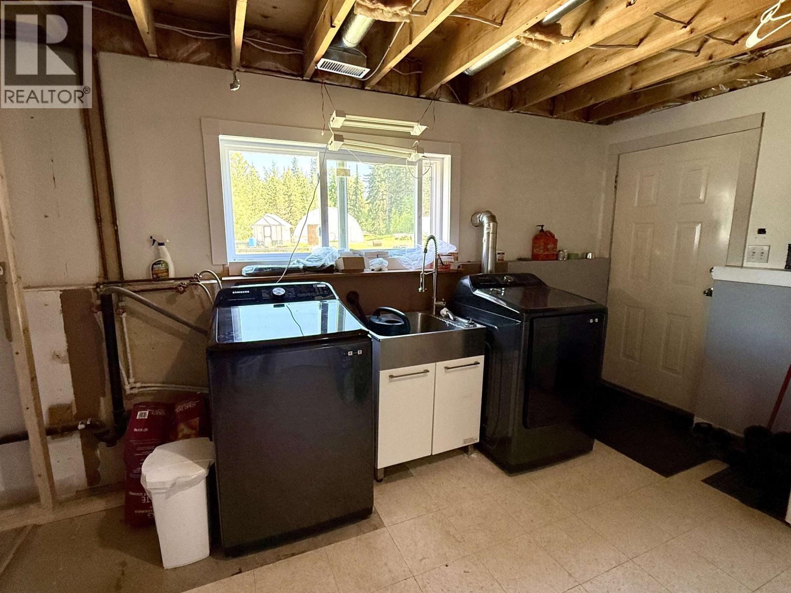 1480 DAVID DRIVE - 18