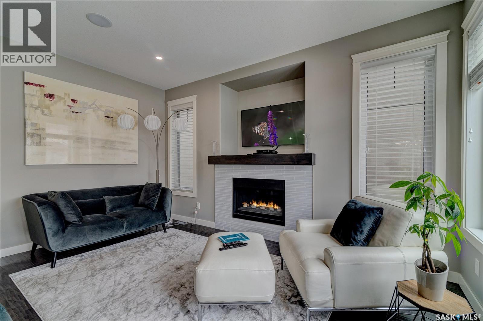 4606 Curtiss AVENUE - 11