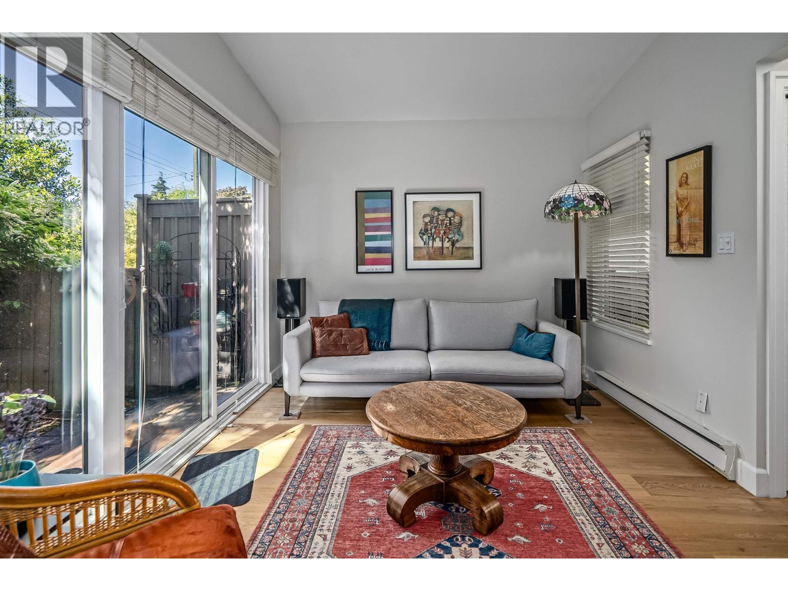 2413 W 5TH AVENUE, Vancouver