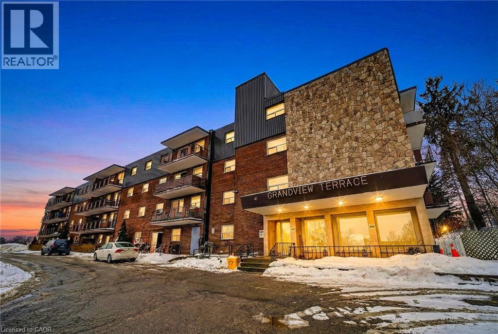 41 SUTHERLAND Street W Unit# 311