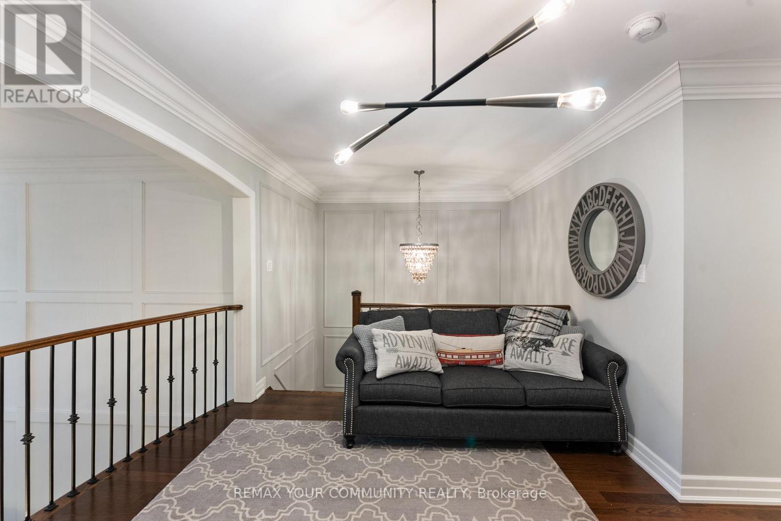 95 ALEX CAMPBELL CRESCENT - 32