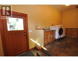 4515 Beasley West Road, Nelson, BC V0G2G2 Photo 34