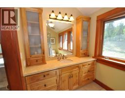 Mud room - 4515 Beasley West Road, Nelson, BC V0G2G2 Photo 16