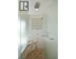 12753 Gulfview Road, Madeira Park, BC V0N2H0 Photo 10