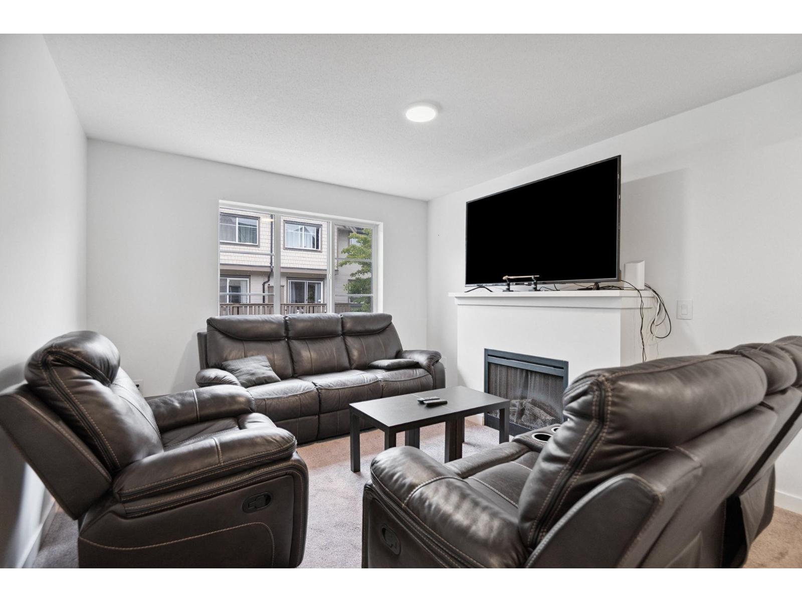 3 Bed, 2 Bath House for Sale in Surrey – 26 15871 85 AVENUE, Surrey – MLS# R3131427 - Image 14