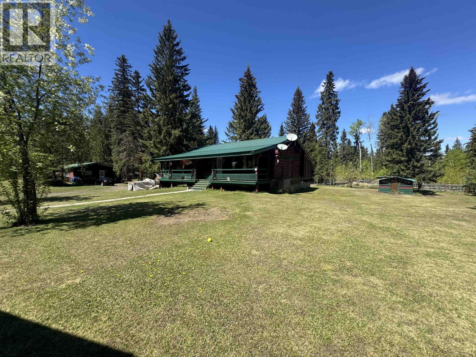 6265 HORSE LAKE ROAD - 24