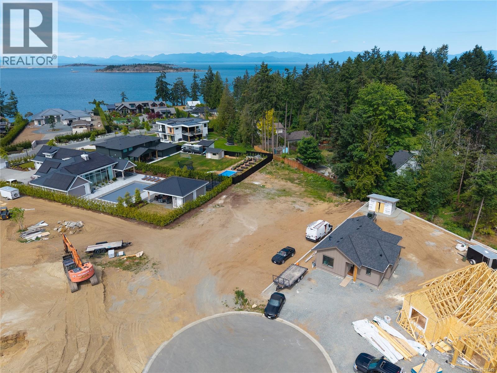 7128 Ocean Blue Pl, Lantzville