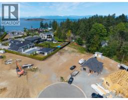 7128 Ocean Blue Pl, Lantzville, BC V0R2H0 Photo 7